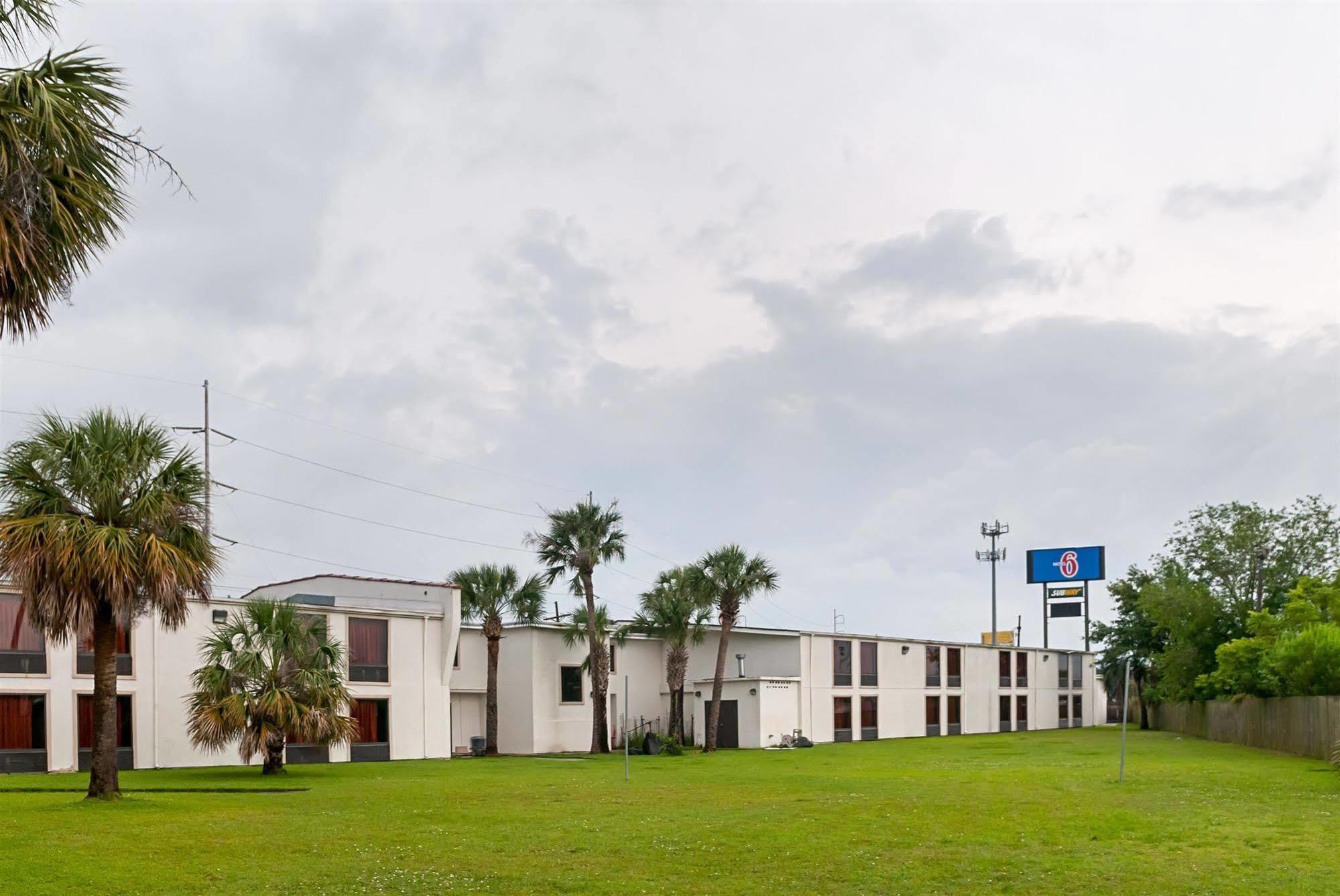 Motel 6-New Orleans, La - Near Downtown Екстериор снимка